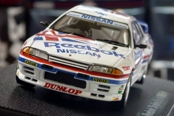 エブロ1/43 リーボックスカイライン Gr.A 90 #1｜ミニカー