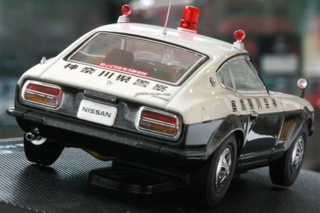 トミカエブロ1/43 日産フェアレディ240Zパトカー｜ミニカー