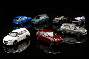 ホビージャパン 1/43 ホンダ ZR-V Amazon | ホビージャパン(HobbyJAPAN) 1/43 ホンダ ZR-V e：HEV