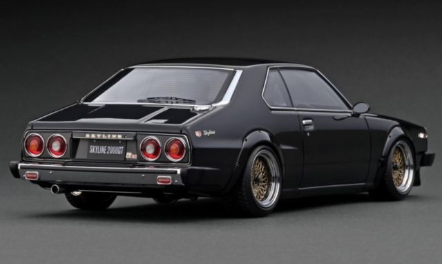 予約 イグニッションモデル1/18 日産 スカイライン 2000 GT-ES 