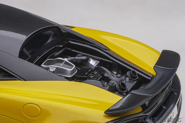 オートアート1/18 マクラーレン 600LT｜ミニカーショップ ディーズ